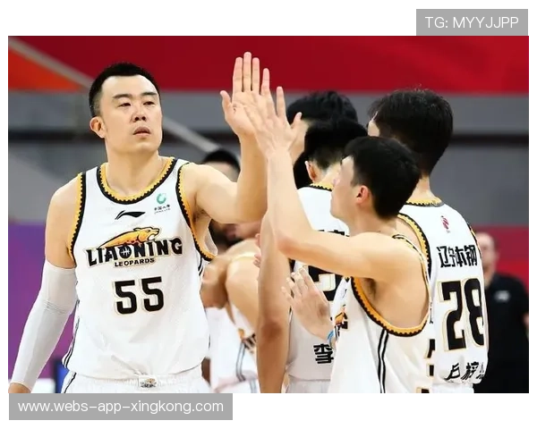 CBA天津乱战中底角起手三分命中霸气十足